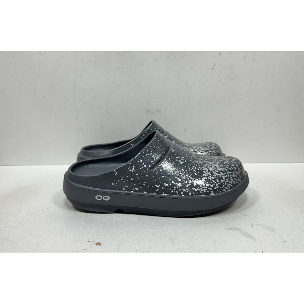 OOFOS OOcloog Clog Gray Speckle Women's Size 9 / Men's 7 Recovery Shoes